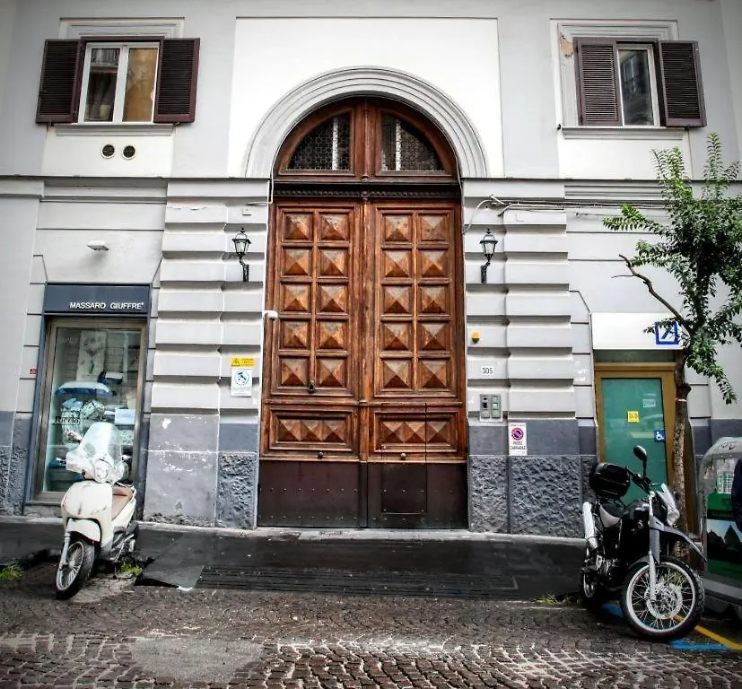 Duomo Family House Apartment Naples 0*,